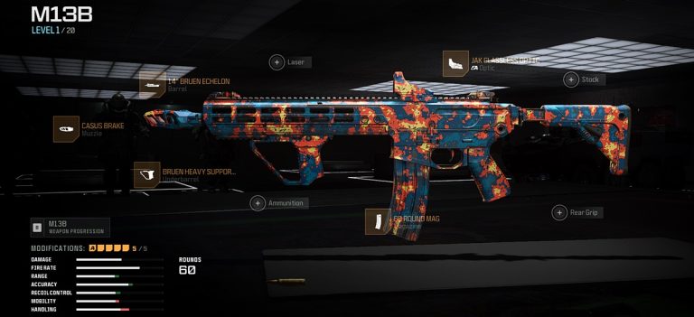 Call of Duty: Warzone screenshot featuring the optimal loadout for the M13B Assault Rifle, optimized for low recoil.