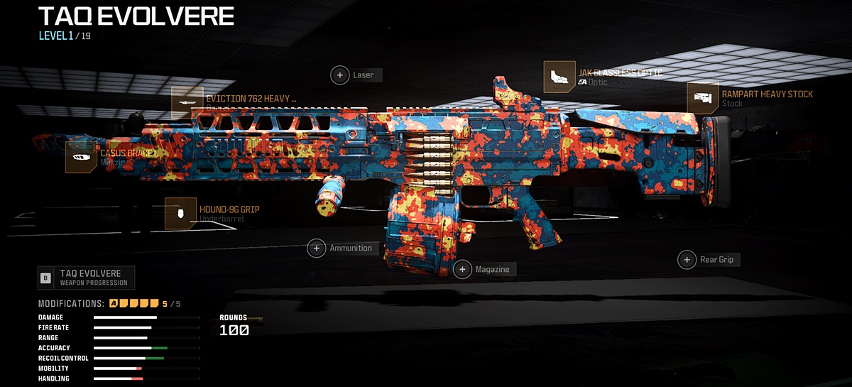 Call of Duty: Warzone loadout featuring the TAQ Evolvere LMG equipped with its optimal attachments.
